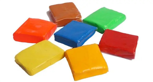 硅膠產(chǎn)品調(diào)色小竅門(mén)，不同色系搭配比例如何調(diào)整！